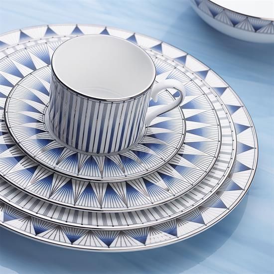 Picture of New 5pc. Setting