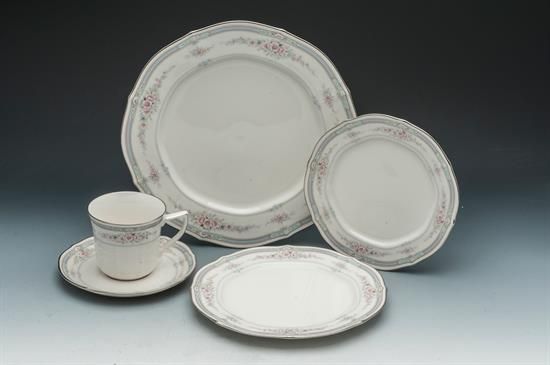 Picture of 5pc. Place Setting