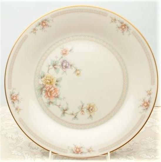 Picture of Dinner Plates