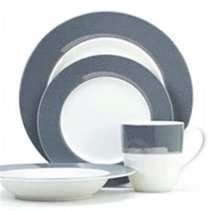 Picture of Dinner Plates