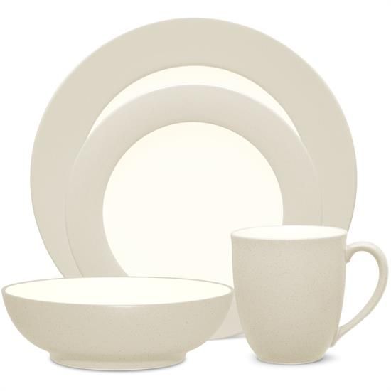 Picture of Dinner Plates
