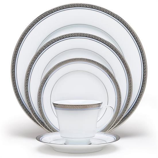Picture of Dinner Plates