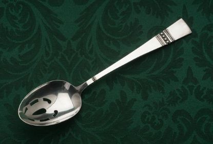 Picture of Pierced Tableserv.spn