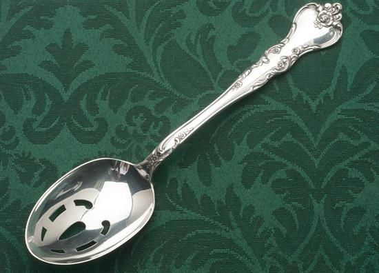 Picture of Pierced Tableserv.spn