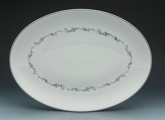 Picture of Oval Plat.13"