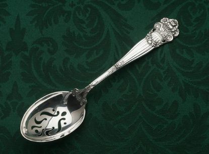 Picture of Pierced Tableserv.spn