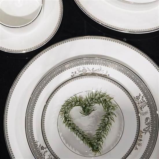 Picture of New 5pc. Setting