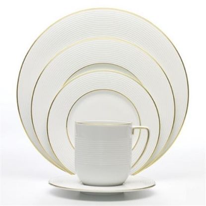 Picture of Dinner Plates