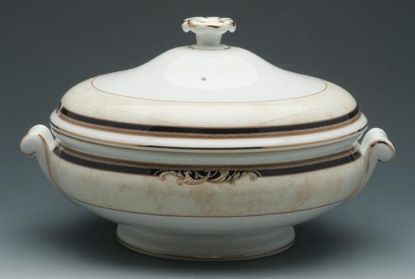 Picture of Covered Vegetable Bowl