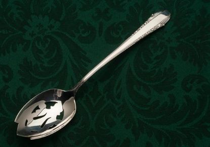 Picture of Pierced Tableserv.spn