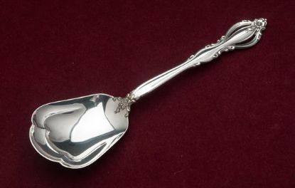 Picture of Berry Serving Spoon