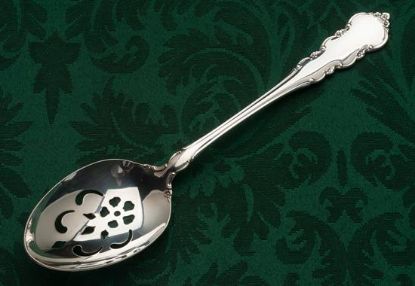 Picture of Pierced Tableserv.spn