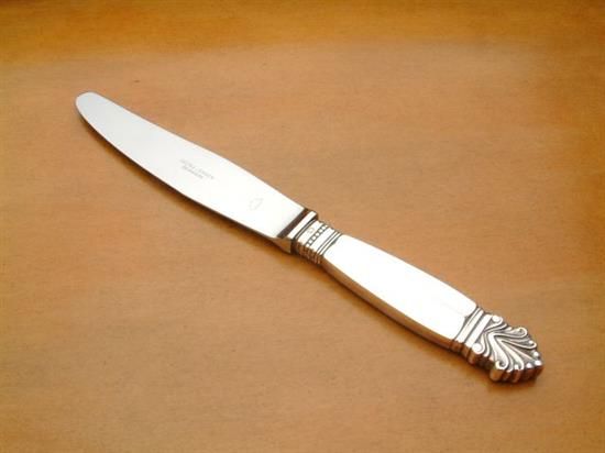 Picture of Place Knife Modern