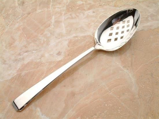 Picture of Pierced Tableserv.spn