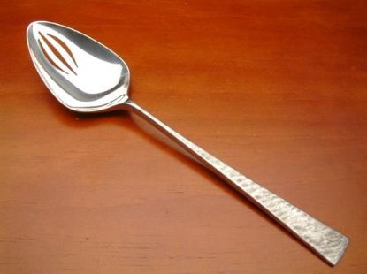 Picture of Pierced Tableserv.spn