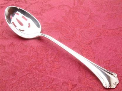 Picture of Pierced Tableserv.spn