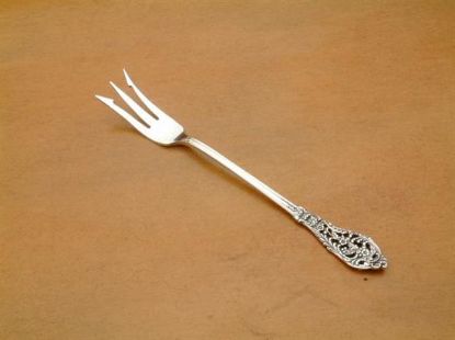 Picture of Lemon Serving Fork