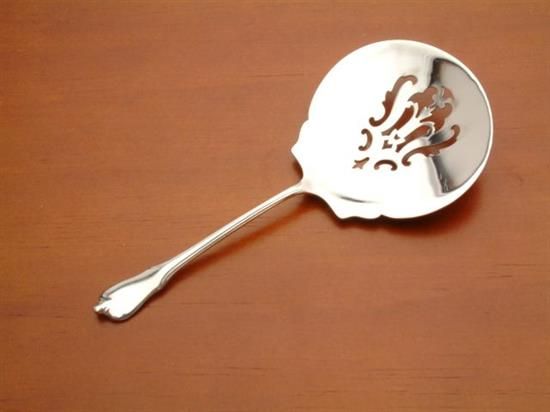 Picture of New Bon Bon Server