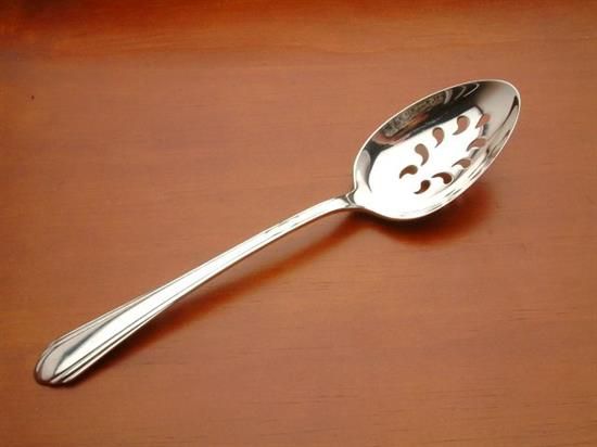 Picture of Pierced Tableserv.spn