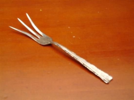 Picture of Lemon Serving Fork