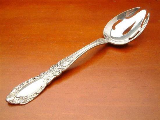 Picture of Pierced Tableserv.spn