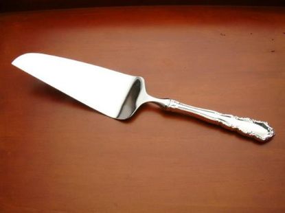 Picture of New Pie/cake Server