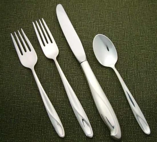 Picture of New 4pc. Place Setting