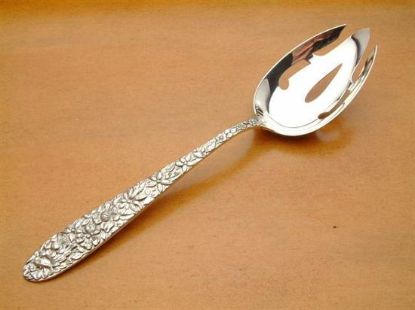 Picture of Pierced Tableserv.spn