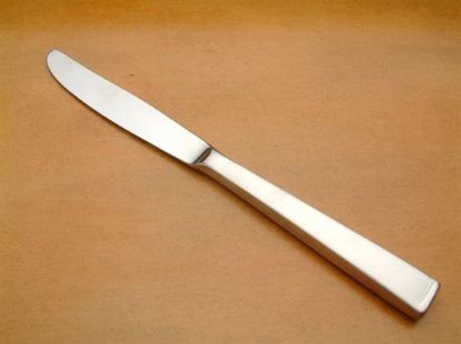 Picture of Place Knife Modern