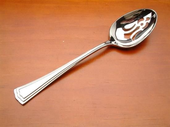 Picture of Pierced Tableserv.spn