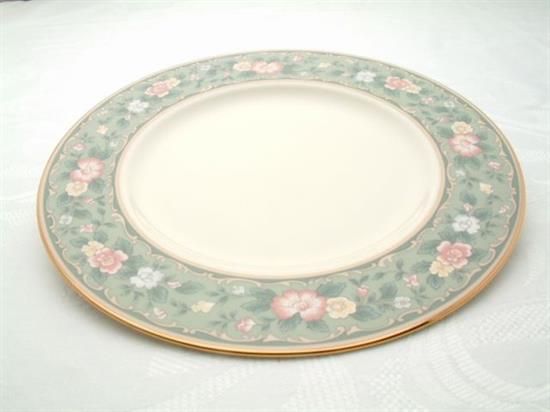 Picture of 9"accent Salad Plate