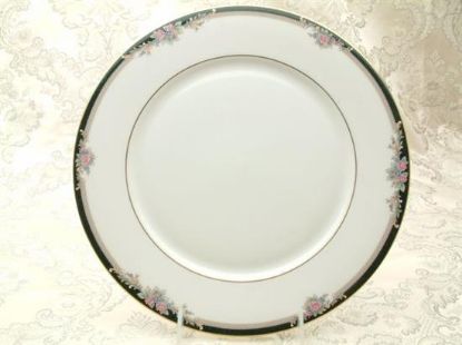 Picture of Dinner Plates