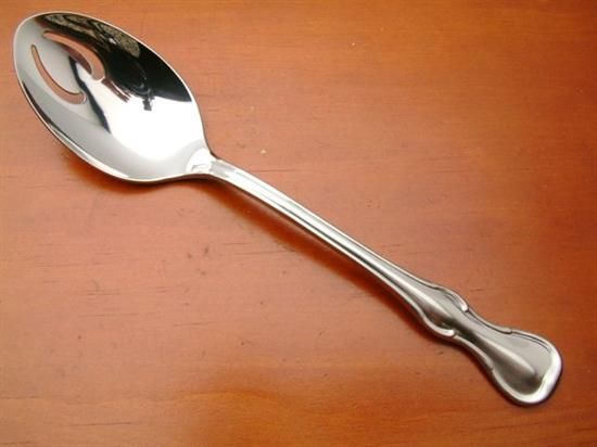 Picture of Pierced Tableserv.spn