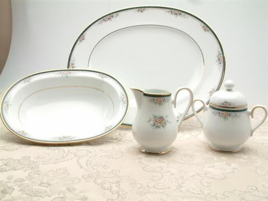 Picture of New 5pc. Serv. Set