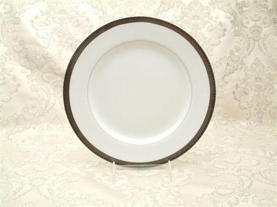 Picture of Dinner Plates