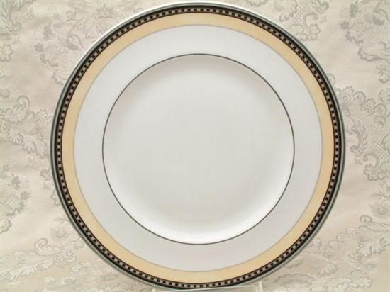Picture of Dinner Plates