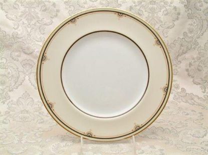 Picture of Dinner Plates