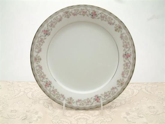 Picture of Dinner Plates