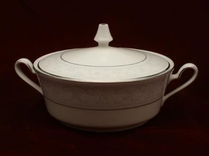 Picture of Covered Vegetable Bowl