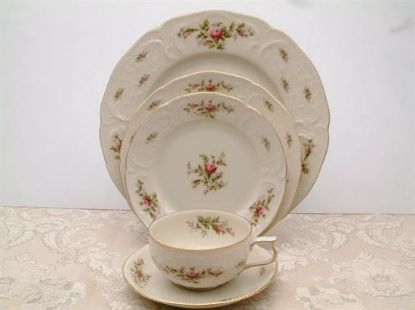 Picture of New 20pc. Service Of 4