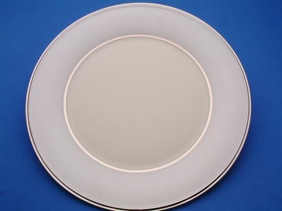 Picture of Dinner Plates
