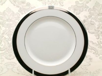 Picture of 9"accent Salad Plate