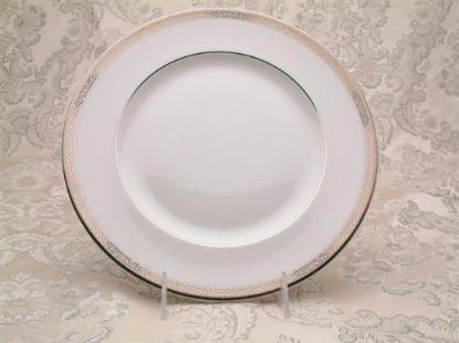 Picture of Dinner Plates