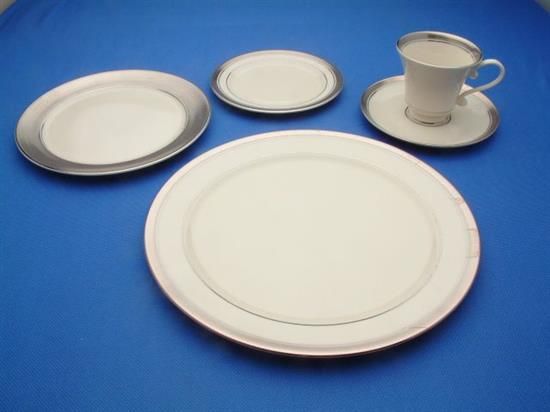 Picture of 5pc. Place Setting