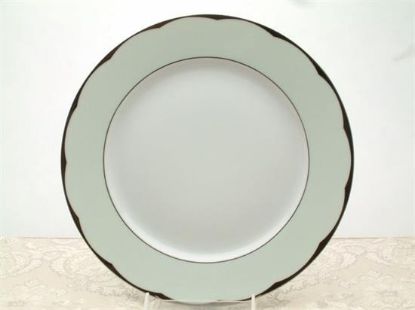 Picture of Dinner Plates
