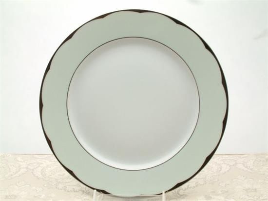 Picture of Dinner Plates