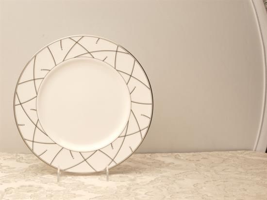 Picture of Dinner Plates