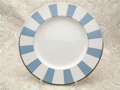Picture of 9"accent Salad Plate