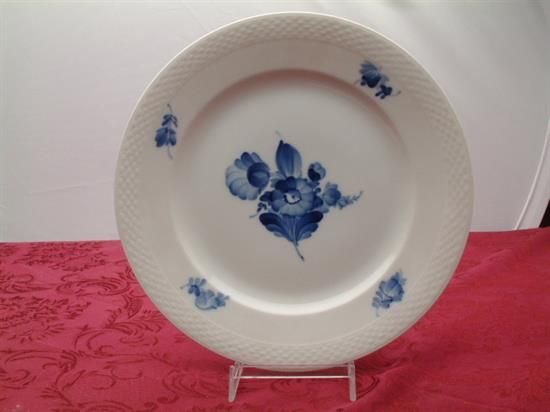 Picture of Dinner Plates