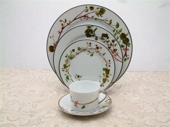 Picture of New 20pc. Service Of 4